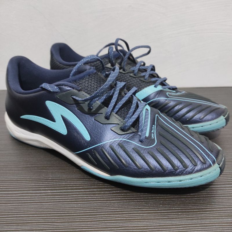 Sepatu Futsal Specs Swervo Hydra Elite IN