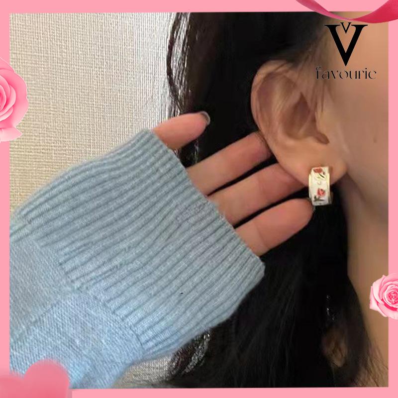 CODRetro Musim Semi Tulip Lingkaran C Cincin Gaya Hong Kong S925 Sterling Silver Stud Earrings-FA