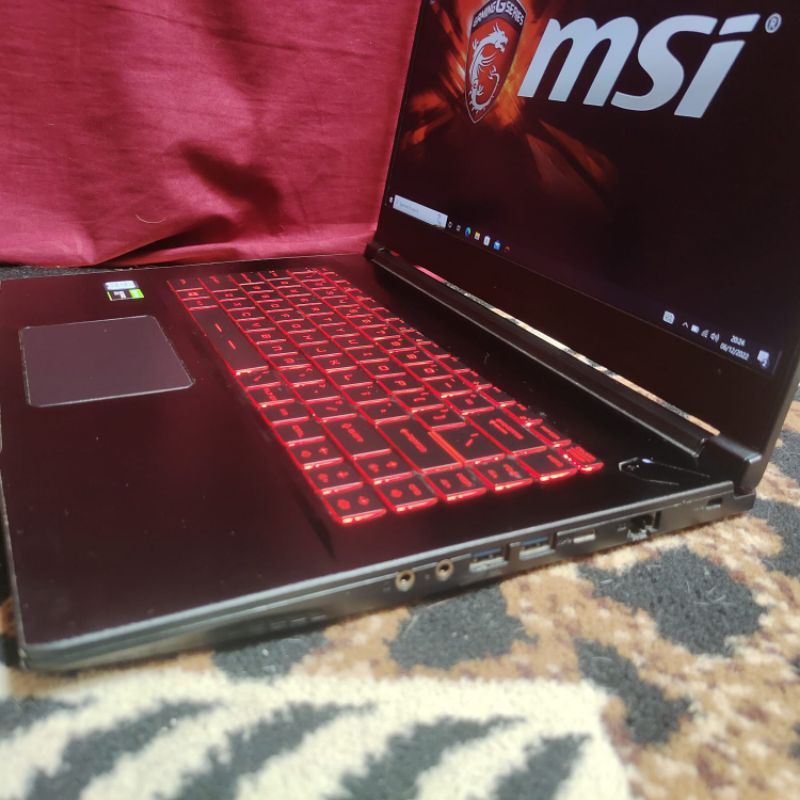 LAPTOP MSI GAMING GF63 Thin Cor i5-9300H Ram 16GB/SSD 256GB+ HDD 1TB GTX1650Ti 4GB