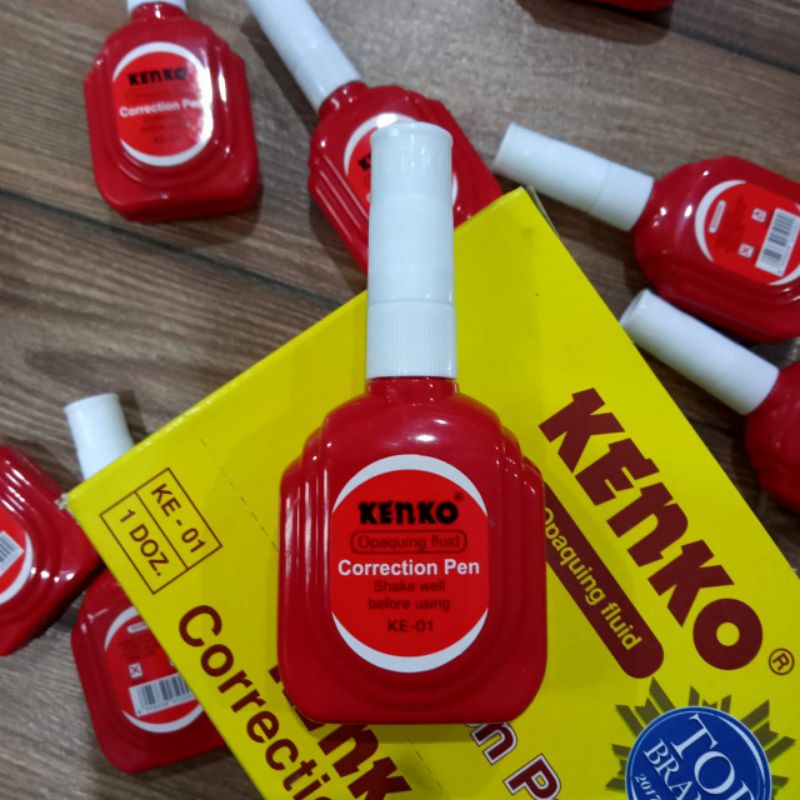 

TIP EX CAIR KENKO MERAH BESAR // STIPO CAIR // 1 PCS