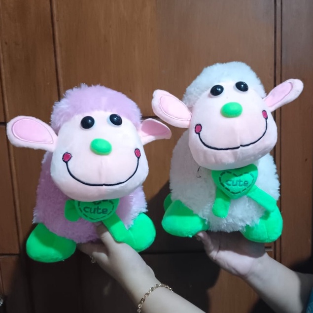 Mainan anak Boneka Domba lucu karakter terbaru harga terjangkau bahan lembut