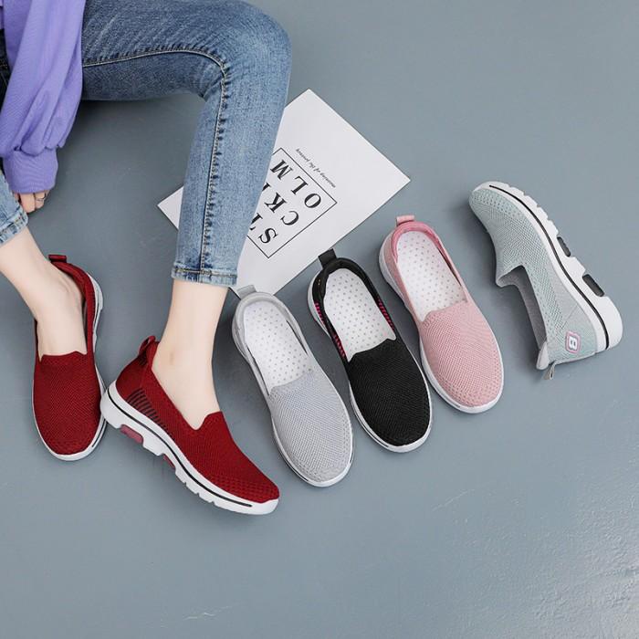 Grizle Sepatu Skechers Wanita tanpa tali slip on Korea import