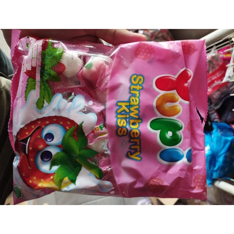 

yupistrawberrykiss