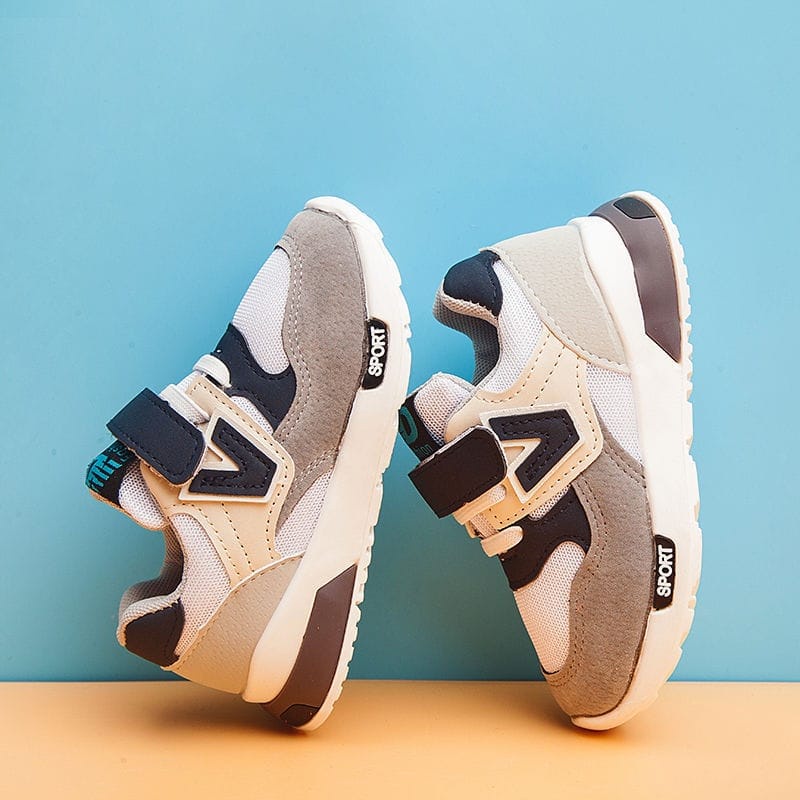 SHOEGALLERY LV0187  &quot;FREE BOX&quot; Sepatu Sneakers Import Anak Motif V