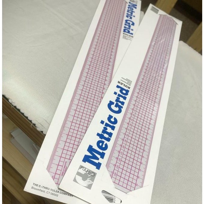 

[BISA COD] Pengaris Pola Metric Grid