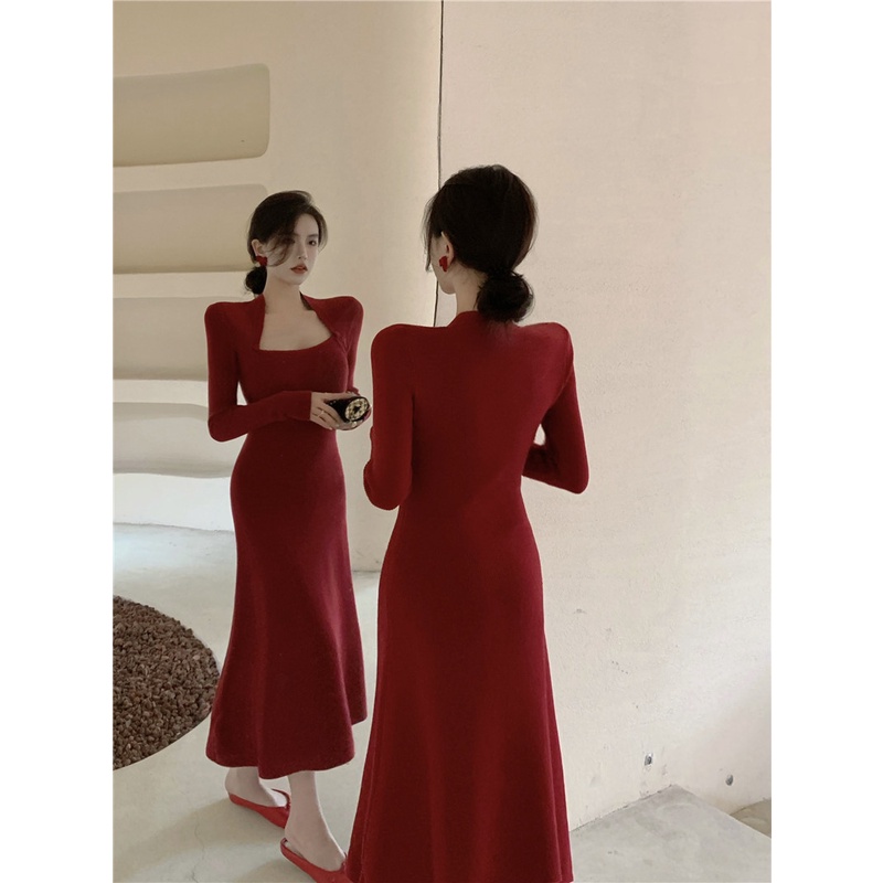 №✁Suhao Kerah Persegi Lengan Panjang Rajutan Gaun Wanita Musim Gugur Keinginan Murni High-End Red Bottoming Temperamen Slim Rok Panjang