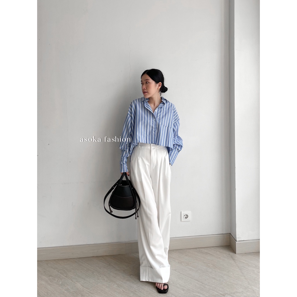 ASOKA  Theresa Shirt 2156 - Stripe Shirt Kemeja Crop Wanita - Kemeja Katun Salur Garis - Kemeja Oversize