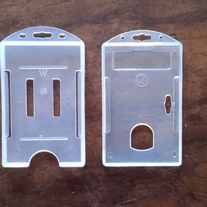 

DISKON casing id card / card holder transparan /harga termurah(50pcs) Code 1100