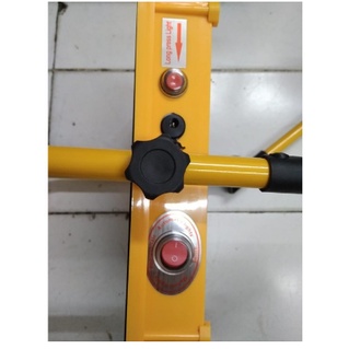 Portable Solar Lamp / LED Outdoor / Flood Light Type 1043 100 Watt