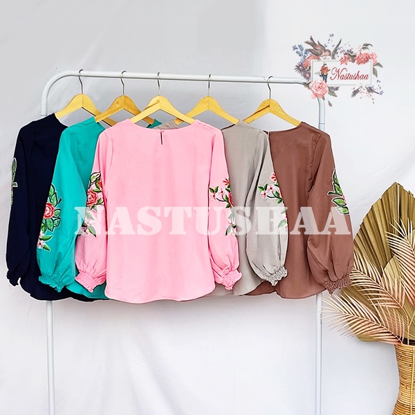 Atasan Blouse Wanita Polos Lengan Balon Top Wanita Wollycrepe Lengan Karet Kanan Kiri Motif Bordir Bunga Cantik