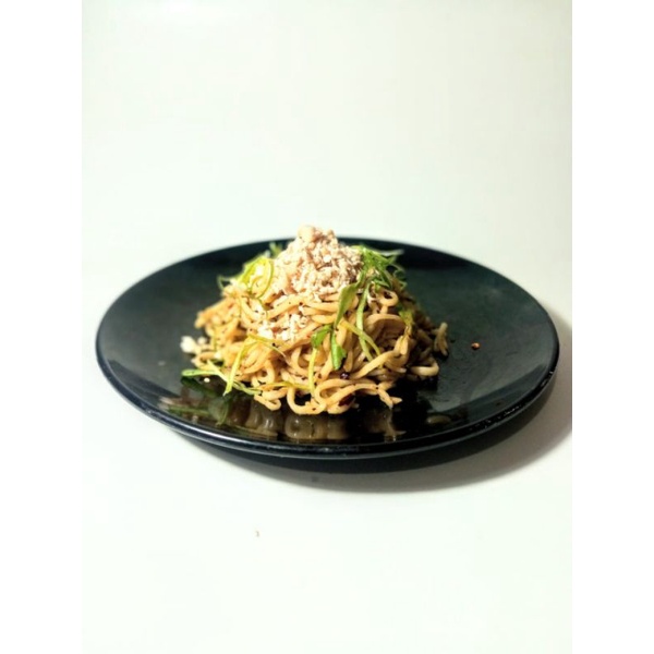 

mie yamin mentah payounih