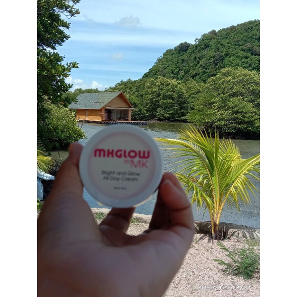 MK glow skincareBPOM