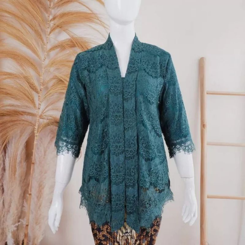 Kebaya encim lengan 7/8 _kebaya brukat_kebaya wisuda_kebaya encim_kebaya encim modern_kebaya kartini