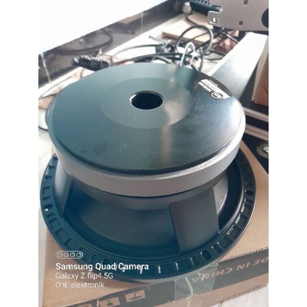 komponen speaker RCF 10YK750 10 inch kwalitas bagus
