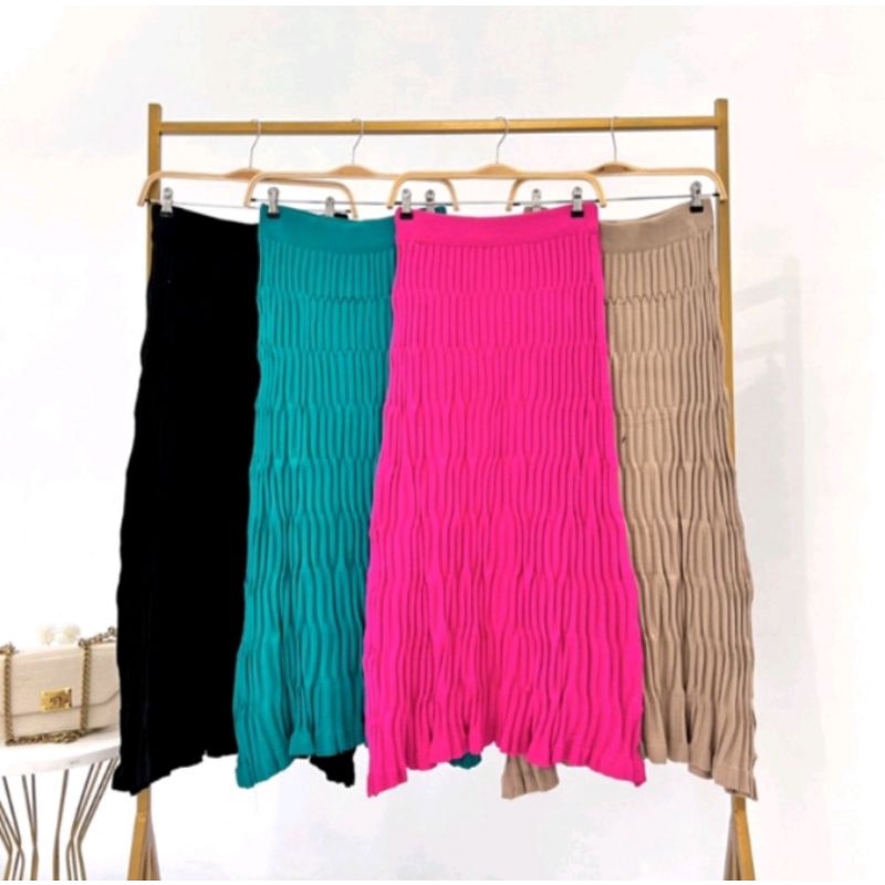 SPAN SKIRT ROK RAJUT IMPORT