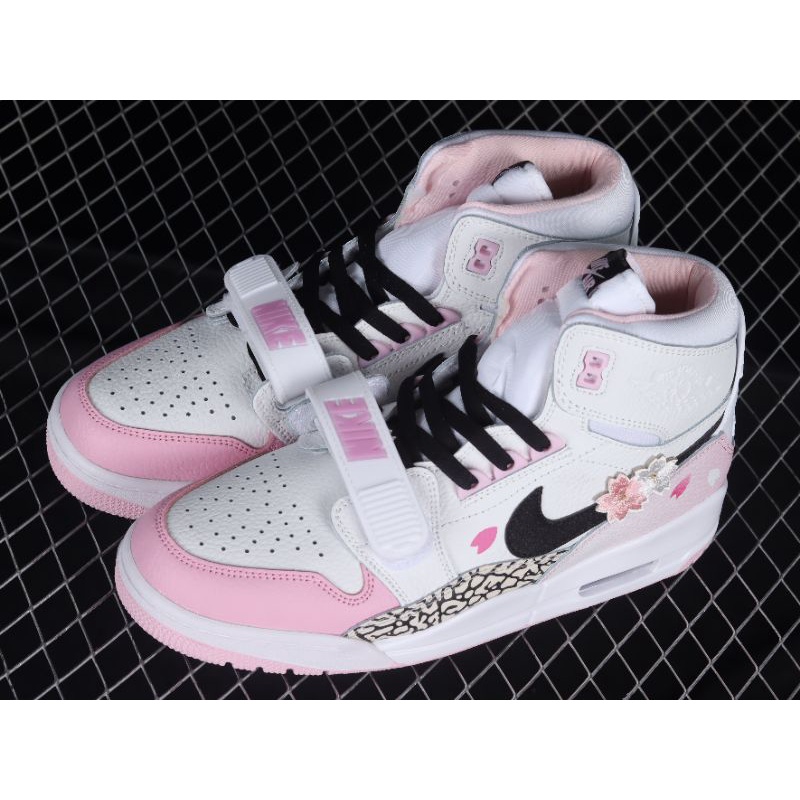 NIKE Air Jordan Legacy AJ312 (AT4040-106)