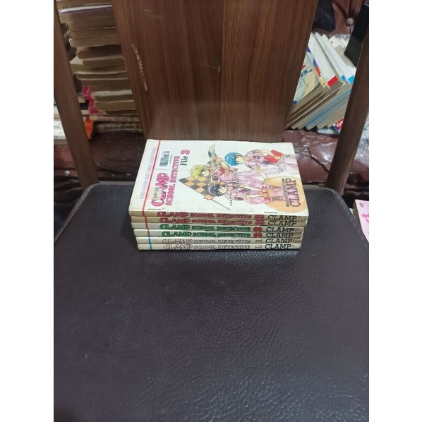 Komik Clamp School Detective 1-3 tamat