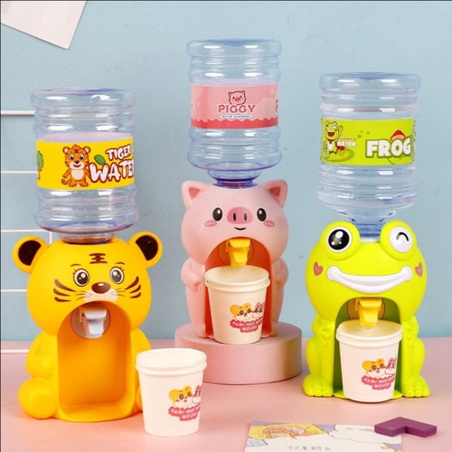 Serbagrosirmurah Mainan Mini Galon Portable Anak Air Minum Karakter Lucu
