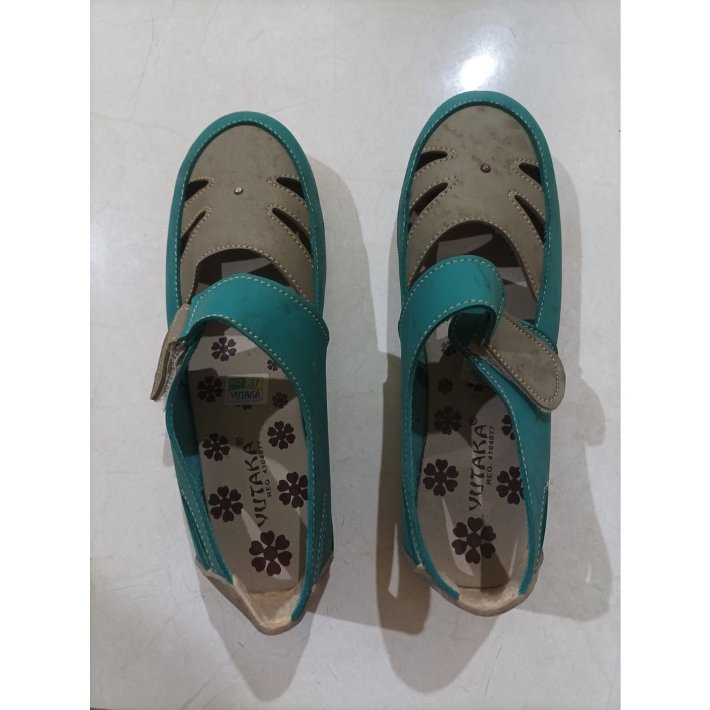 Sepatu Wanita Hijau 286