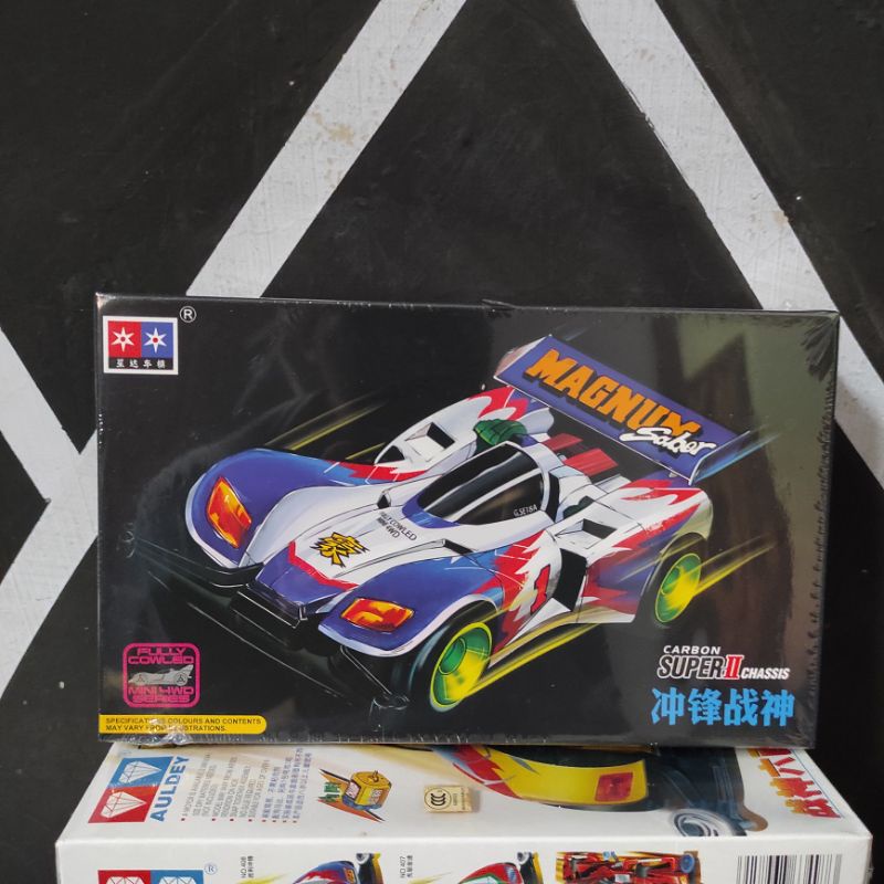 MAGNUM SABER DAXING MINI 4WD