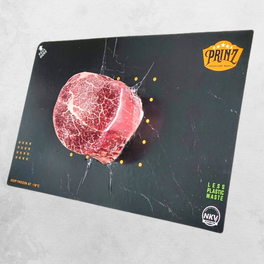 

PRINZ Skin Vacuumed Sumatran Wagyu Beef Tenderloin MB6+ 200gr