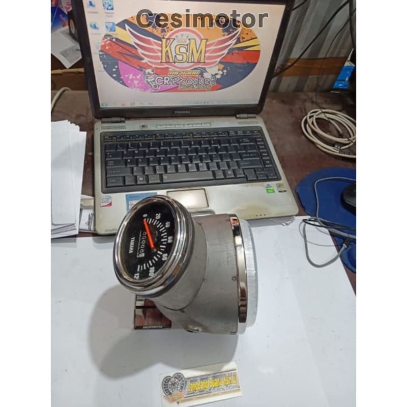 LAMPU YL MODEL STANDAR ORI( SPIDO GAYA  SAJA )BATOK MENTAH +LAMPU KACA DATAR