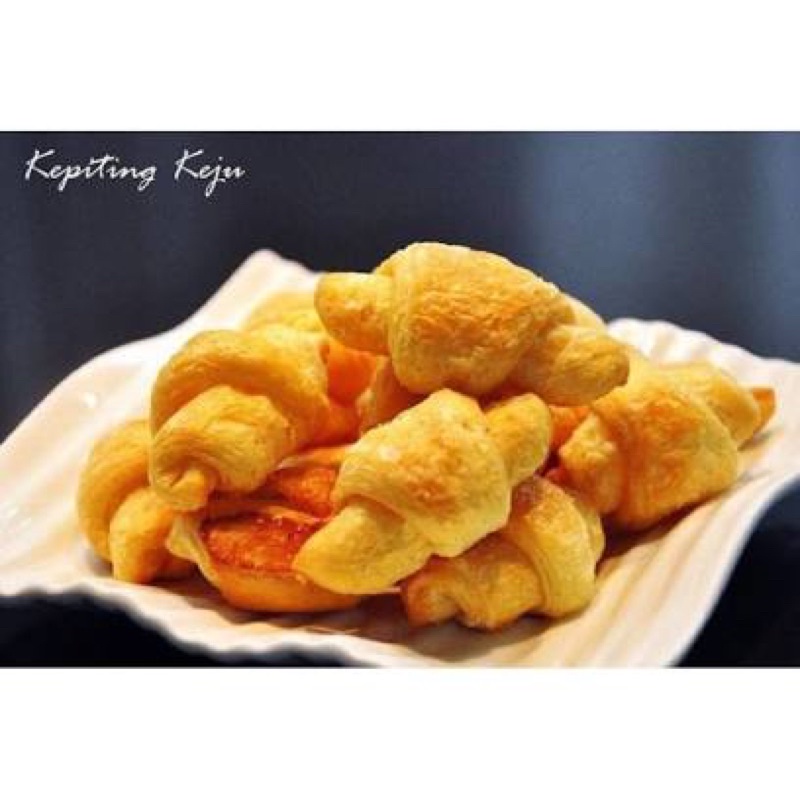 

KEPITING KEJU / CROISSANT KEJU BUTTER KERING 250gr