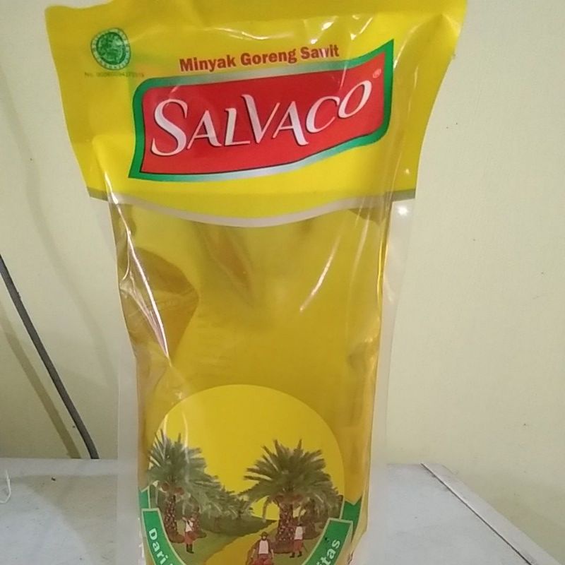 

Minyak goreng Salvaco 1L