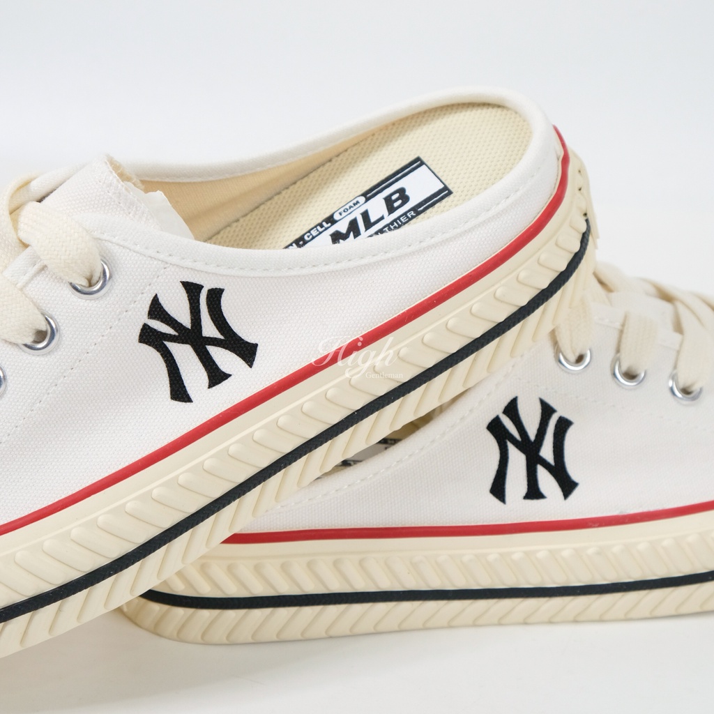 MLB NY Yankees Playball Origin Mules White 100% Authentic