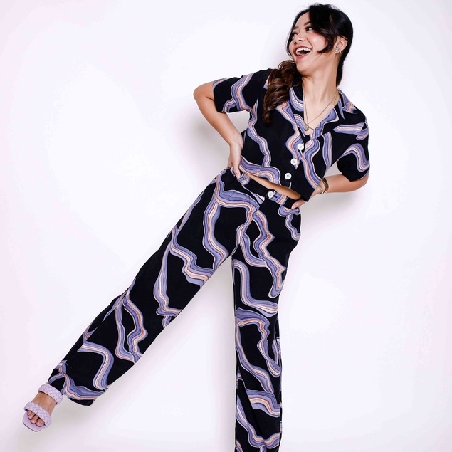 Crop Button by Vanesha Wear
