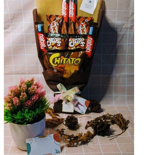 

[incrediblegifts.id] Snack Bouquet/Bucket Brown Series / Hampers/ gifts/ buket/ kado/ wisuda/ anniversary/ ulang tahun untuk cewek dan cowok