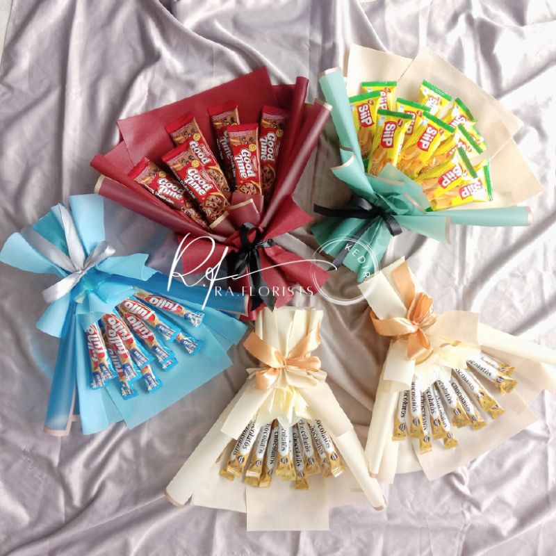 Buket snack / buket murah/ Hadiah murah / Buket wisuda / Buket sempro / Hadiah ulang tahun