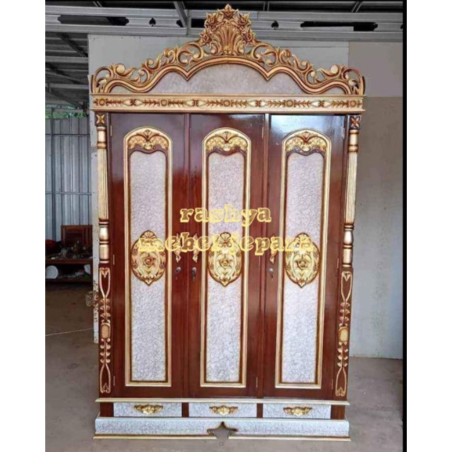 almari kayu jati ukir pintu 3