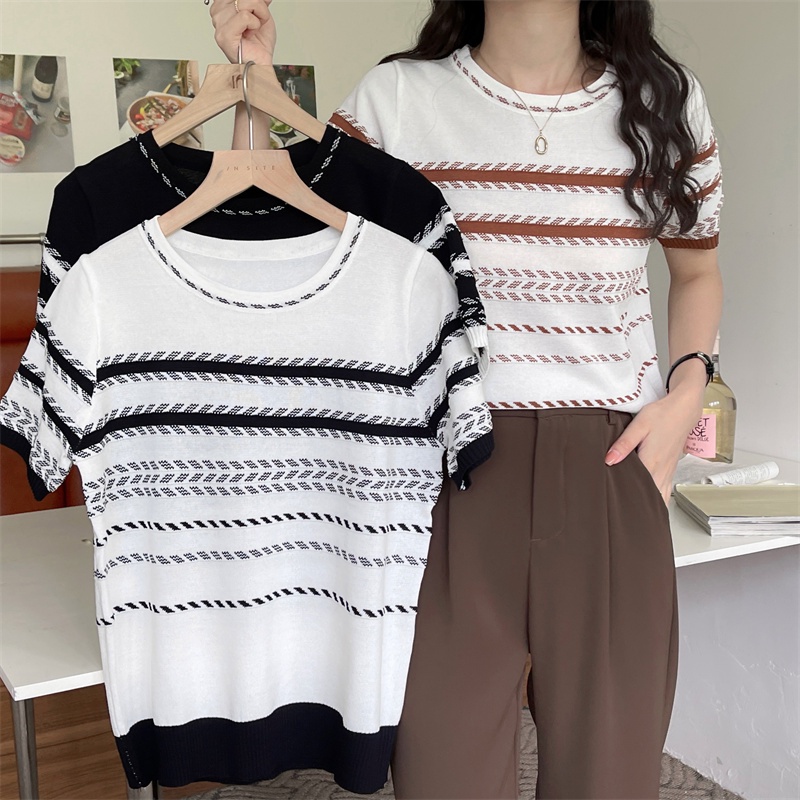 baju atasan wanita/lengan pendek stripe crop top/korean style import kekinian kaos pendek