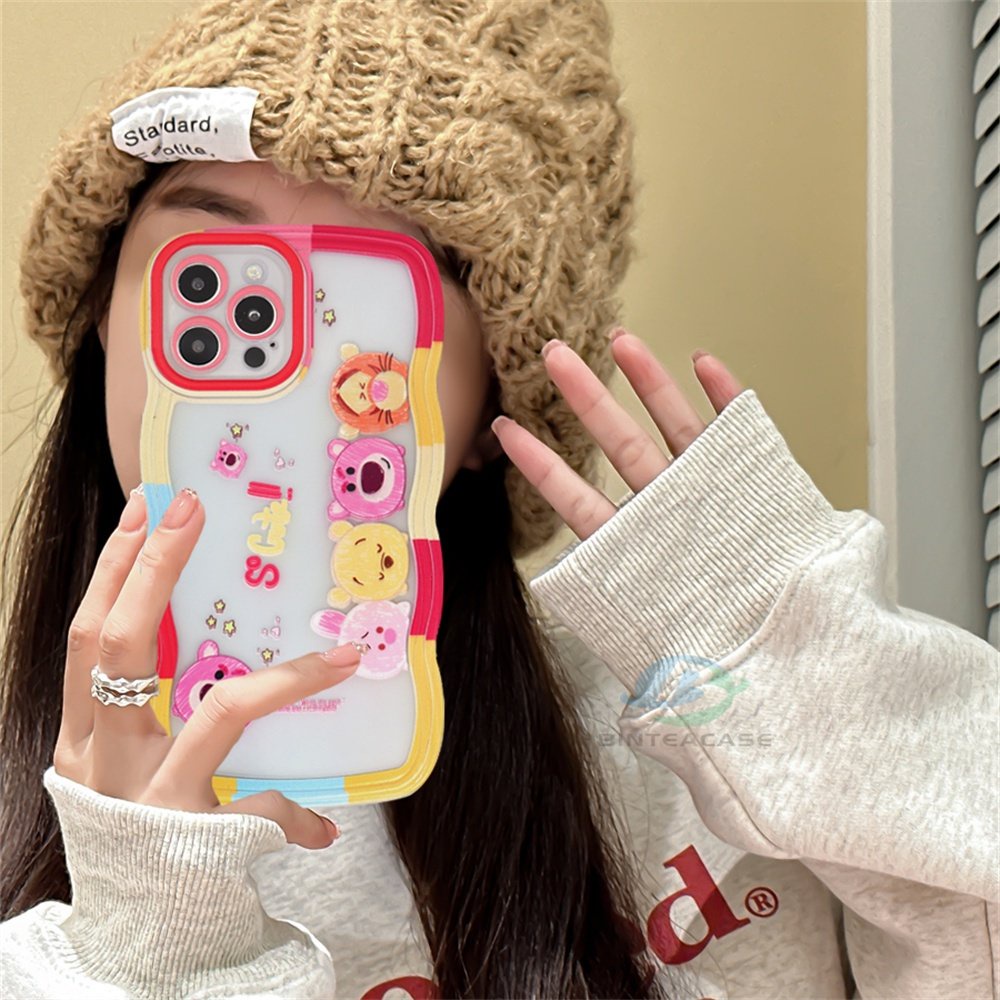 Iphone 14 Pro MAX 11 Pro 11 Pro MAX 12 12 Pro 12 Pro MAX IPhone 13 Pro MAX X XR XS MAX 6 6S 7 8 Plus Mickey Minnie Dan Winnie The Pooh Tepi Melengkung Casing Handphone TPU Binteacase/tempat Minum Anak/Tempat Minum Anak/Tempat Makan Anak/Tempat Minum Anak/