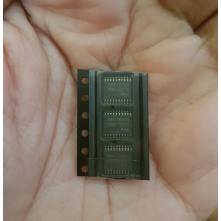 IC LAMPU NOKIA 3310 3315 3330 3350 3530 8210 8250 8850 8890