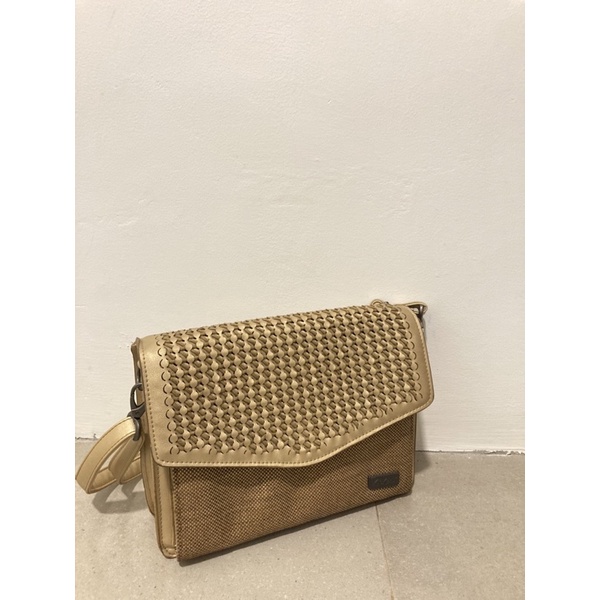 Kickers shoulder bag