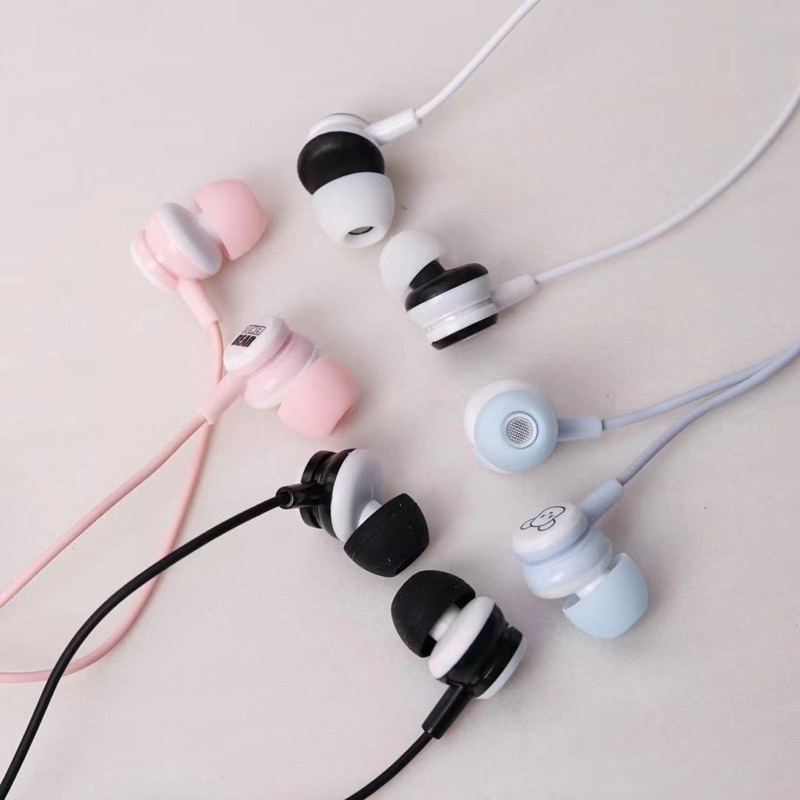 [ XY 75 ] Set Headset Earphone motif karakter BEARBRICK so IMUT CUTE &amp; LUCU / + Wadah penyimpananEarphone Motif