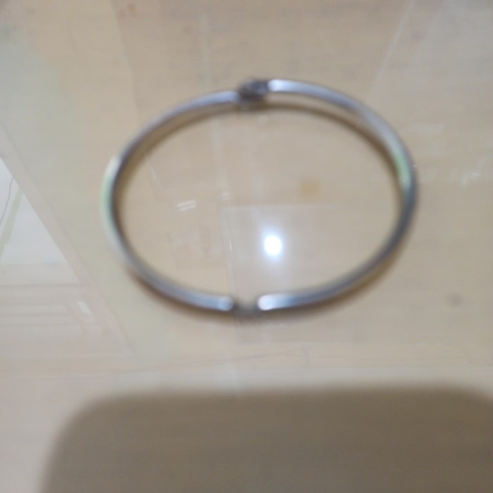 

RING BINDER / RING BUKA TUTUP DIAMETER 7CM.