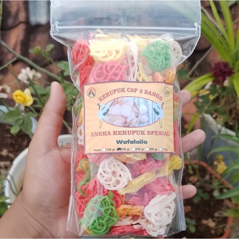 

KERUPUK MAWAR MENTAH CAP 2 BANGO 200gr