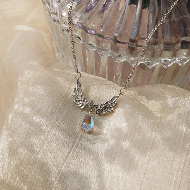 Fancyqube Sayap Malaikat Desain Sayap Sayap Aesthetic Vintage Kalung Wanita Moonstone Simple Necklaces
