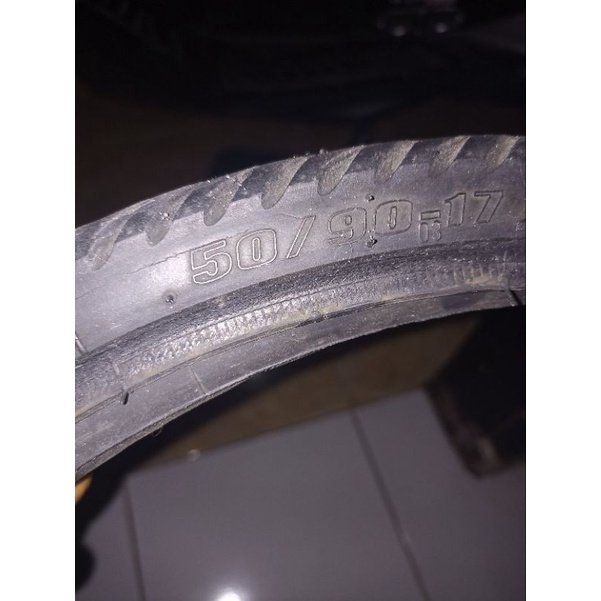 Ban kecil / Cacing Swallow ukuran 50/90 Ring 17 Set Ban dalam Kondisi Masih Layak Pakai