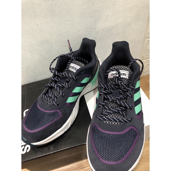 Adidas 90s Valasion