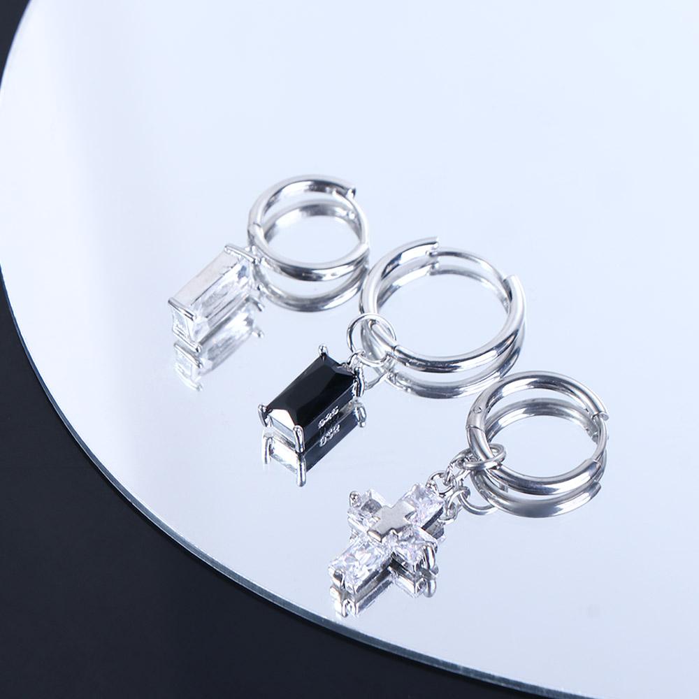 NEEDWAY Anting Hoop Wanita Kepribadian Hitam Ear Studs Fashion Jewelry Perhiasan Telinga Berlian Imitasi Baja Titanium Menjuntai Earrings