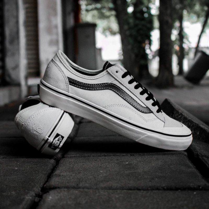 Vans Style 36 Decon SF V66 Marshmallow