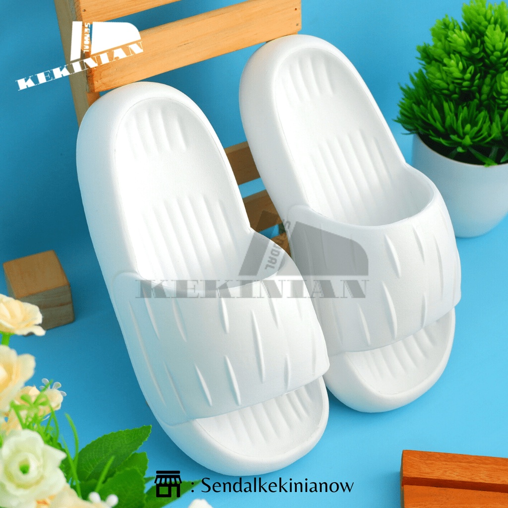Sandal slop pria wanita/Sandal slop terbaru/Sendal slop dewasa