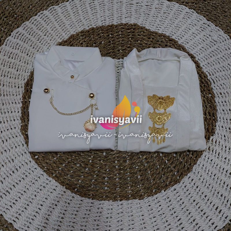 [Couple] Baju Prewedding / Baju Adat Jawa | Gambar Patung - Nuansa Solo Putih