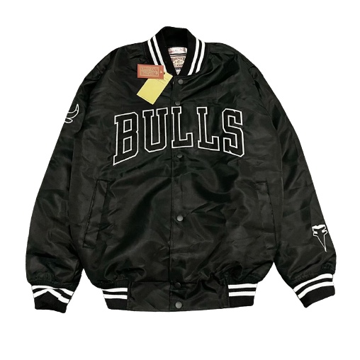 JAKET VARSITY BOMBER PRIA CHICAGO BULLS GOOD BRAND QUALITY