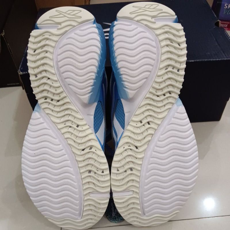 Seoatu Reebok ZTaur Run GY7720