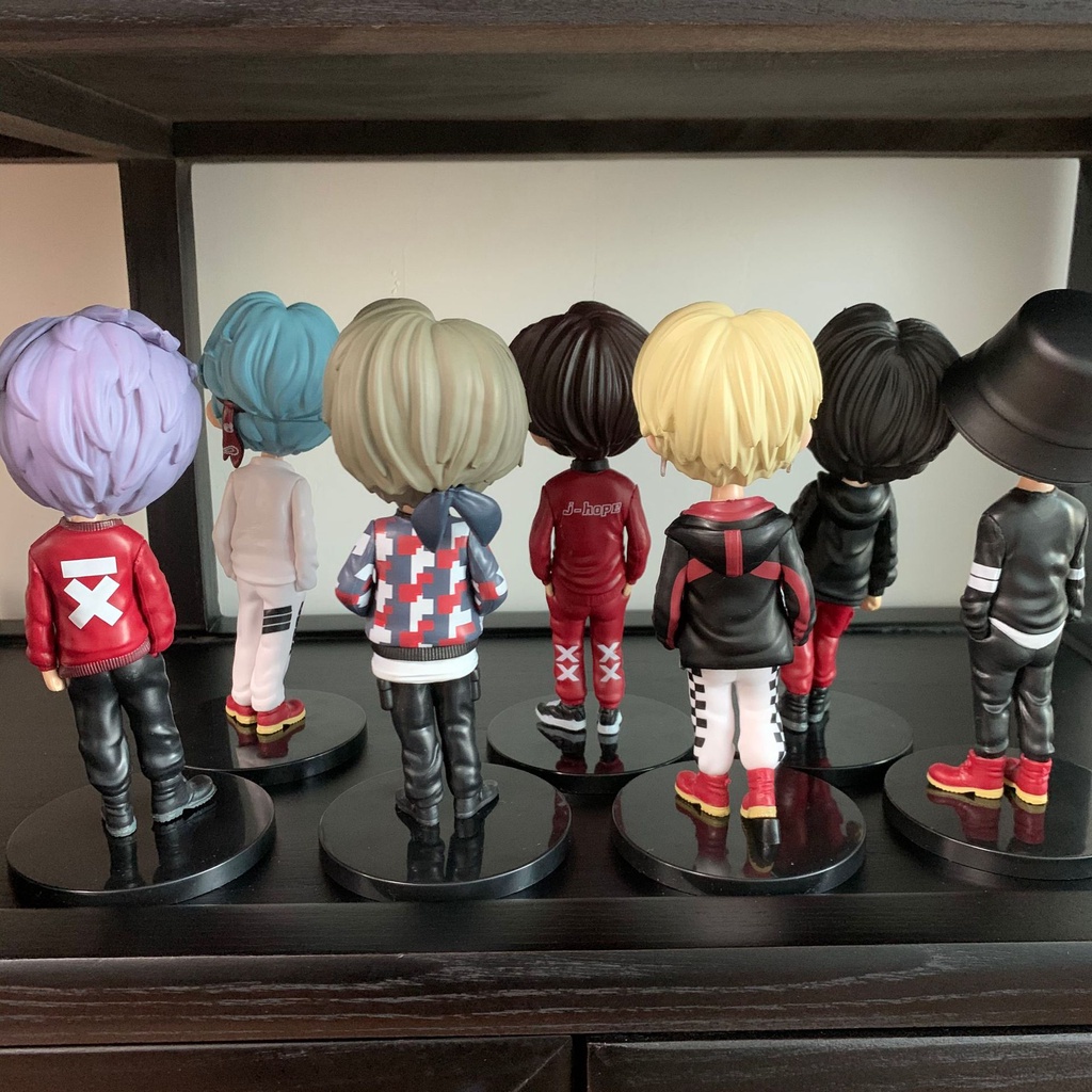 15cm KPOP BTS Doll Action Figure Model Mainan Dekorasi Meja ARMY Hadiah V / JK / JIN / SUGA / JIMIN